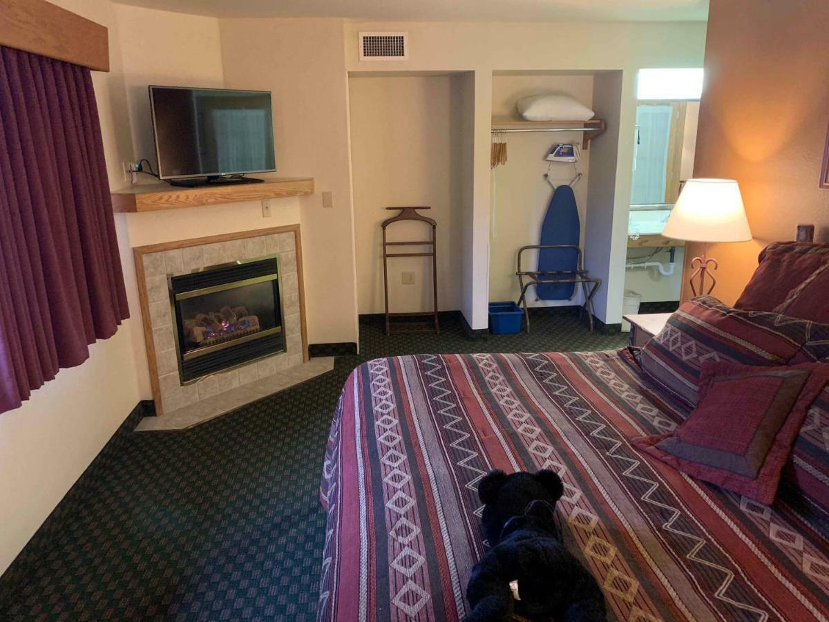 Americinn By Wyndham Коді Екстер'єр фото